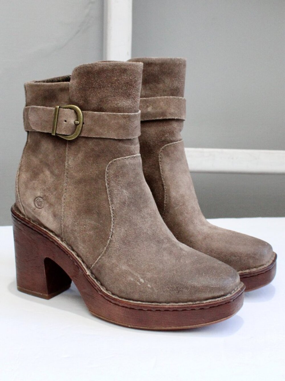Born Hailey Leather Platform Bootie Heeled Boots Size 6.5